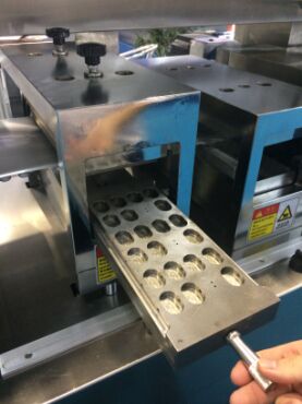 Material de embalagem de PVC, preenchimento de barragem de alta precisão adequado para diversas necessidades de embalagem de alimentos e proteção melhorada do produto