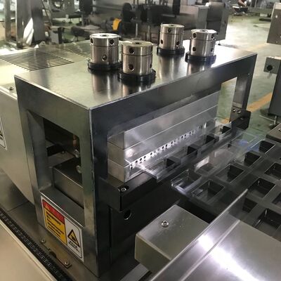 Material de embalagem de PVC, preenchimento de barragem de alta precisão adequado para diversas necessidades de embalagem de alimentos e proteção melhorada do produto